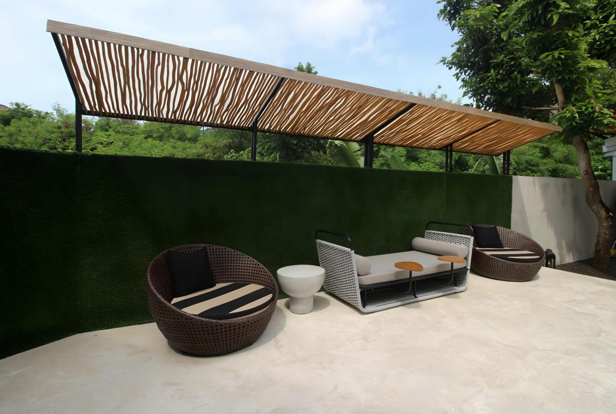 Maisha By Reja *